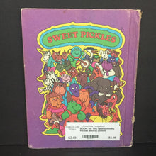 Load image into Gallery viewer, Me Too, Iguana(Weekly Reader Books) (Sweet Pickles) (Jacquelyn Reinach) -hardcover
