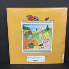 Load image into Gallery viewer, The Berry Book (Gail Gibbons) -hardcover
