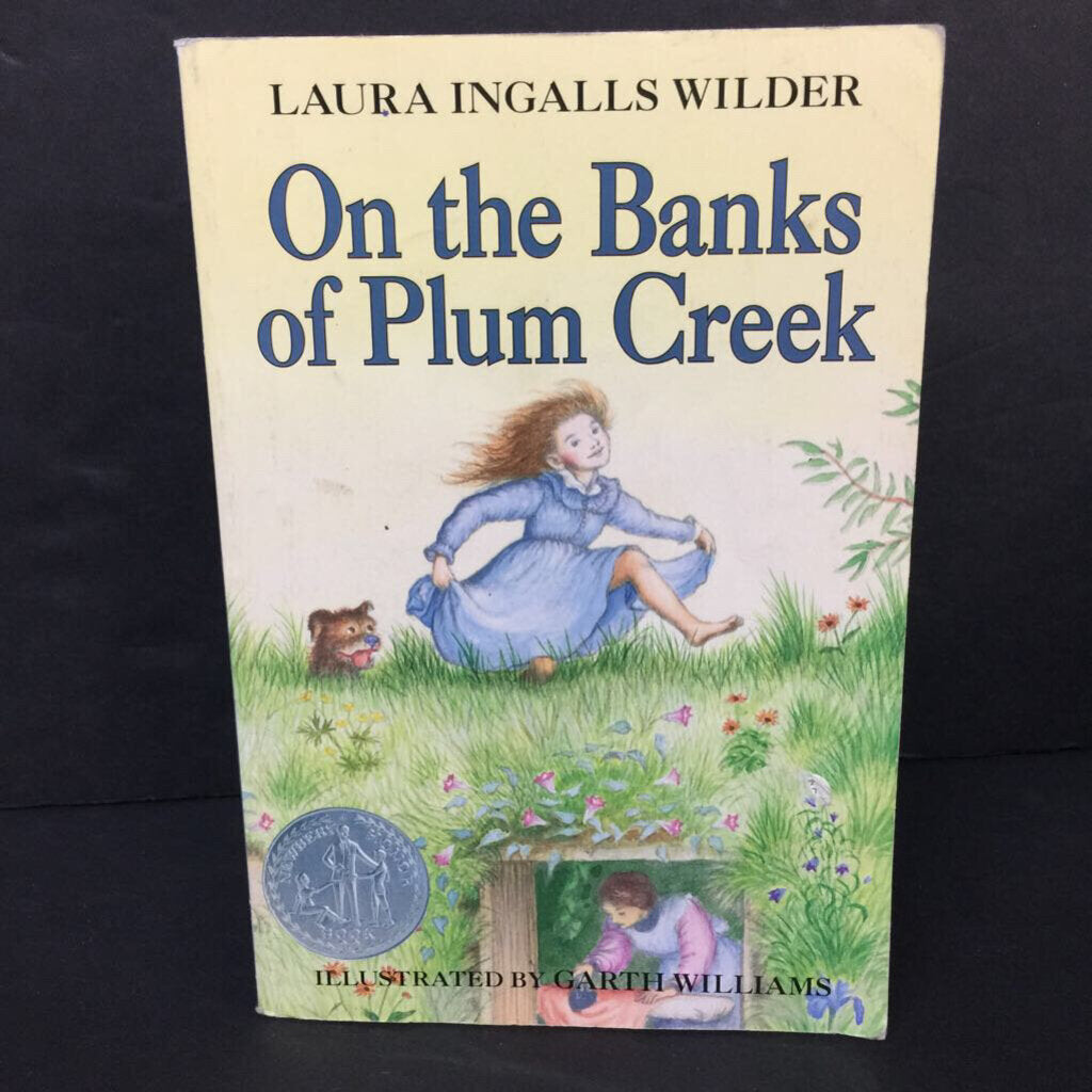 On the Banks of Plum Creek (Little House) -series paperback