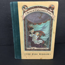 Load image into Gallery viewer, The Wide Window (A Series of Unfortunate Events) (Lemony Snicket) -series hardcover
