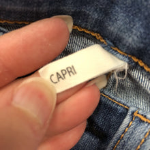 Load image into Gallery viewer, Capri Skinny Denim Jeans Pants (Rag &amp; Bone)
