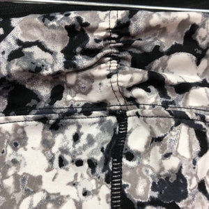 Performance Quick Dry Capri Leggings