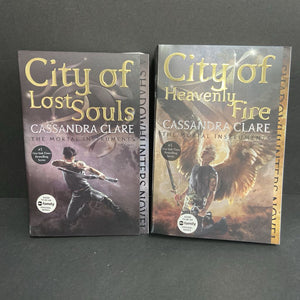 (13+) The Mortal Instruments Box Set (Cassandra Clare) (Mortal Instruments / Shadowhunters) -series paperback