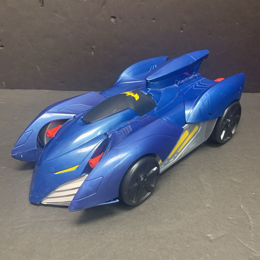2-in-1 Transform & Attack Batmobile Car