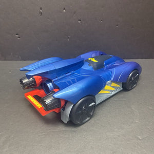 2-in-1 Transform & Attack Batmobile Car