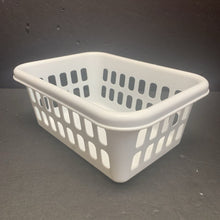 Load image into Gallery viewer, Laundry Basket for 18&quot; Doll
