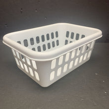 Load image into Gallery viewer, Laundry Basket for 18&quot; Doll
