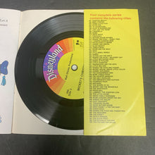 Load image into Gallery viewer, Mickey&#39;s Christmas Carol w/ Record (Disneyland) (Mickey &amp; Friends) (Season: Winter, Holiday)-character paperback
