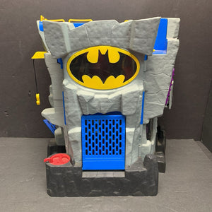 Imaginext DC Super Friends Transforming Batcave