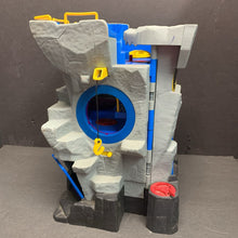 Load image into Gallery viewer, Imaginext DC Super Friends Transforming Batcave
