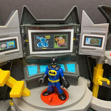 Load image into Gallery viewer, Imaginext Super Friends Batcave Playset w/Figure
