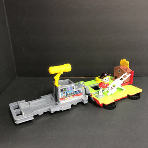 Marshall's Ride & Rescue Transforming 2-in-1 Firetruck w/Figure