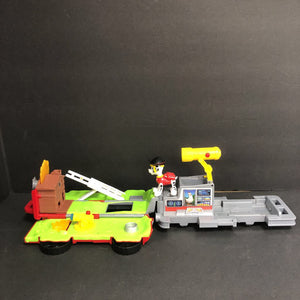 Marshall's Ride & Rescue Transforming 2-in-1 Firetruck w/Figure