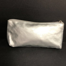 Load image into Gallery viewer, Mommy&#39;s Magic Kit Pouch Bag
