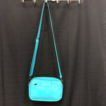 Load image into Gallery viewer, Carousel Convertible Crossbody Bag (Lug)
