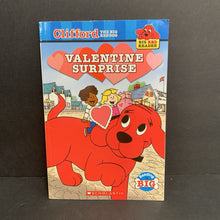 Load image into Gallery viewer, Valentine Surprise (Clifford the Big Red Dog / Big Red Reader) (Quinlan B. Lee) (Season: Winter, Holiday: Valentine's Day) -character reader paperback
