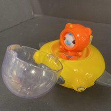 Load image into Gallery viewer, Gup D Submarine Boat w/Barncales Figure

