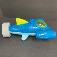 Load image into Gallery viewer, Gup Q Undersea Explorer Submarine Boat
