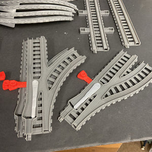 19pc Plastic Train Tracks Set
