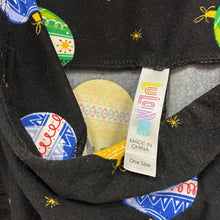 Load image into Gallery viewer, Christmas Ornament Leggings
