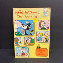 Load image into Gallery viewer, A Charlie Brown Thanksgiving (Vintage Collectible 1974) (Season: Fall, Holiday) (Charles M. Schulz) -character paperback
