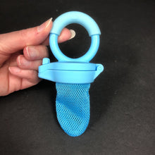 Load image into Gallery viewer, Fresh Food Mesh Feeder Teether
