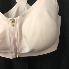 Load image into Gallery viewer, Women&#39;s Knockout Front Closure Bra
