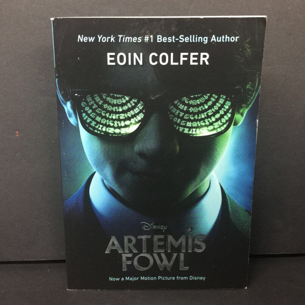 Artemis Fowl (Eoin Colfer) -series paperback