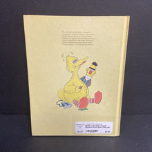 Load image into Gallery viewer, Look What I Found! (Sesame Street Book Club) (Jim Henson&#39;s Sesame Street Muppets) (Vintage Collectible 1981) (Michaela Muntean) -character hardcover

