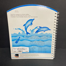 Load image into Gallery viewer, Look Inside the Ocean (Laura Crema &amp; Patrizia Malfatti) (Sea Animals) -educational board
