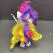 Load image into Gallery viewer, Fashion Style Rarity Pony w/Saddle
