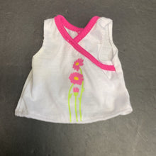 Load image into Gallery viewer, Flower Top for 14&quot; Doll
