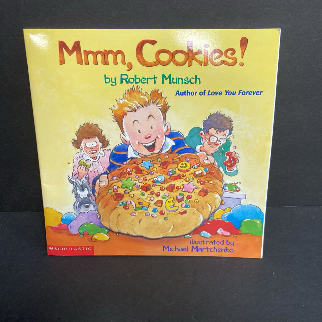 Mmm, Cookies! (Robert Munsch) -paperback