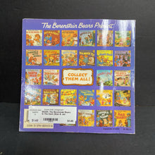 Load image into Gallery viewer, The Berenstain Bears In The Dark (Stan &amp; Jan Berenstain) -character paperback
