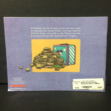 Load image into Gallery viewer, We Don&#39;t Eat Our Classmates (Ryan T. Higgins) -paperback
