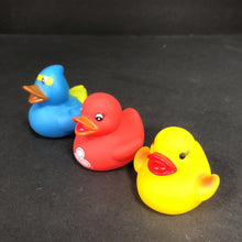 Load image into Gallery viewer, 3pk Bath Ducks
