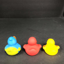 Load image into Gallery viewer, 3pk Bath Ducks
