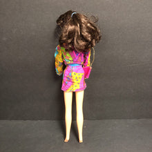 Load image into Gallery viewer, Saved by the Bell Kelly Doll 1992 Vintage Collectible (Tiger Toys)
