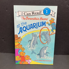 Load image into Gallery viewer, The Berenstain Bears at the Aquarium (I Can Read Level 1) (Jan &amp; Mike Berenstain) -character reader paperback
