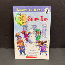 Load image into Gallery viewer, Snowy Day (Ready to Read Level 1) (Robin Hill School) (Margaret McNamara) (Elementary School) (Season: Winter, Weather: Snow) -character reader paperback
