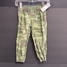 Load image into Gallery viewer, Camo Pants
