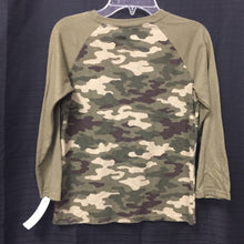 Load image into Gallery viewer, Camo Shirt
