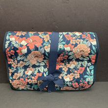 Load image into Gallery viewer, Floral Hanging Cosmetics Organizer Bag
