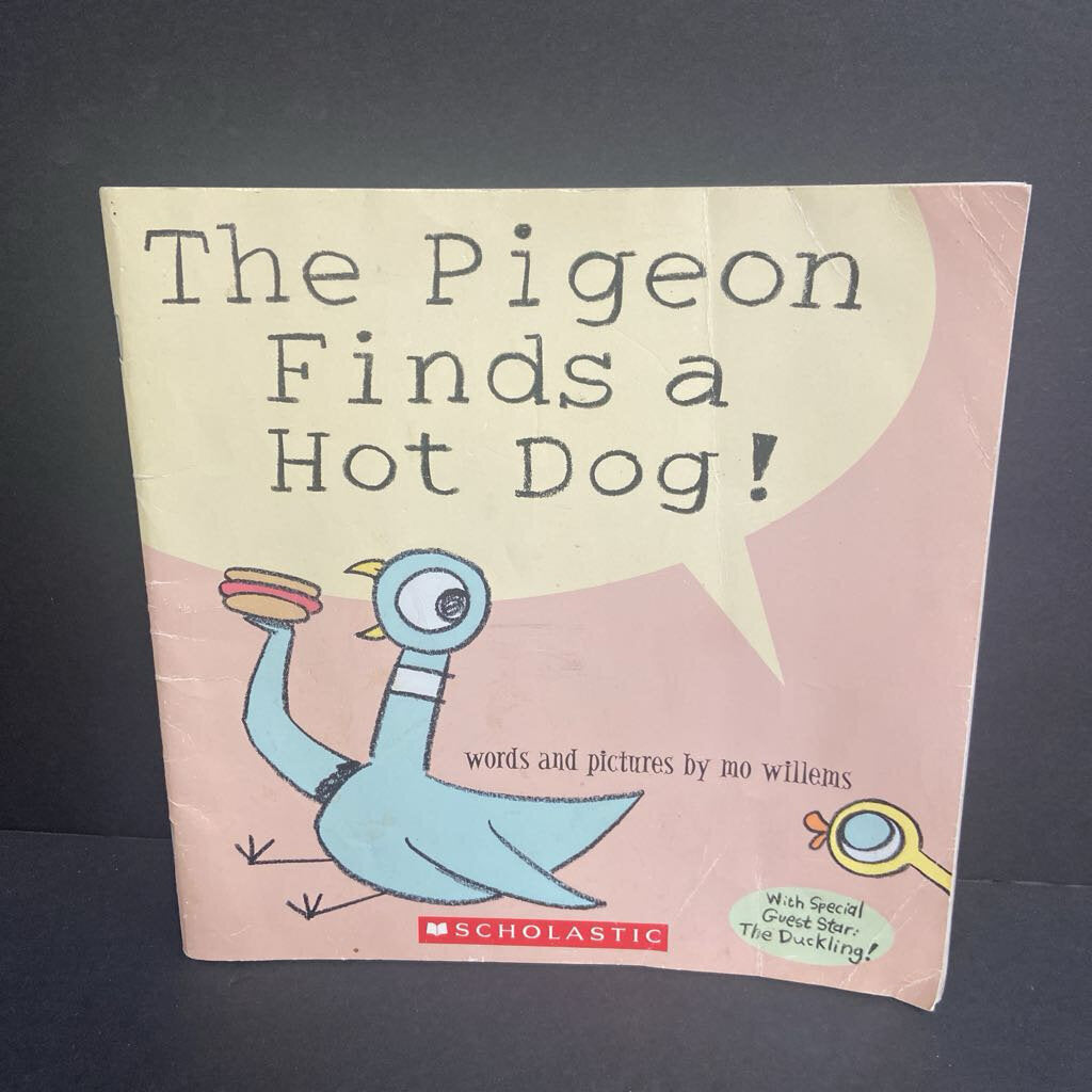 The Pigeon Finds a Hot Dog! (Mo Willems) -character reader paperback