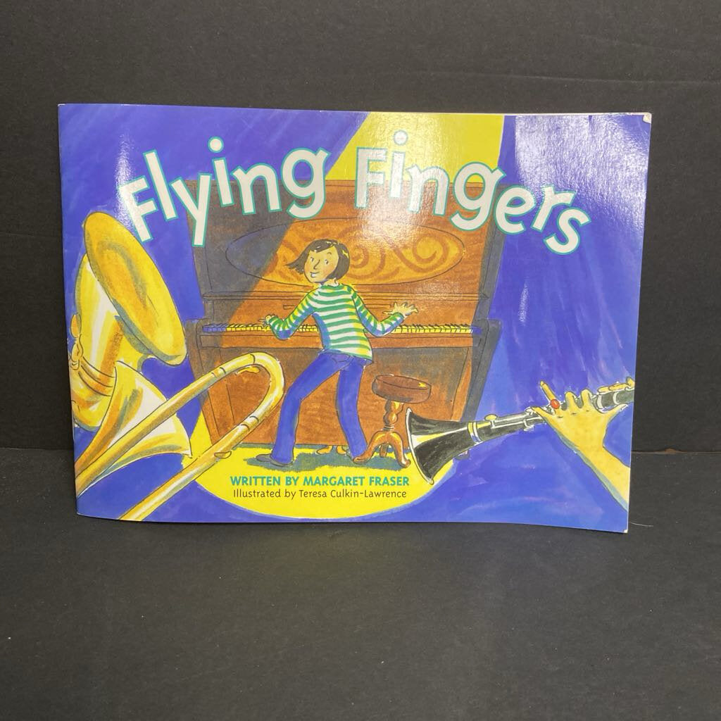 Flying Fingers (Margaret Fraser) -paperback
