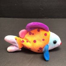 Load image into Gallery viewer, Lips the Fish Beanie Baby
