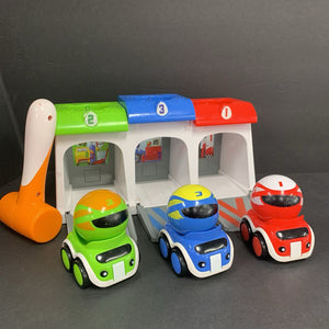 Toomies Wacky Racers Car Hammering Toy