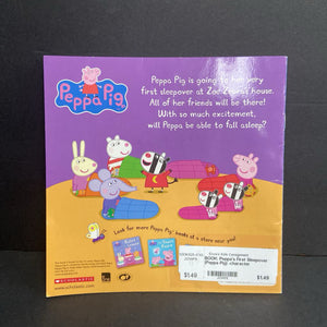 Peppa's First Sleepover (Peppa Pig) -character paperback