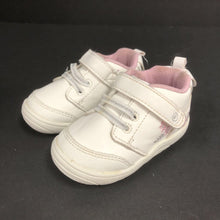 Load image into Gallery viewer, Girls Flower Sneakers
