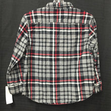 Load image into Gallery viewer, Plaid Button Down Shirt
